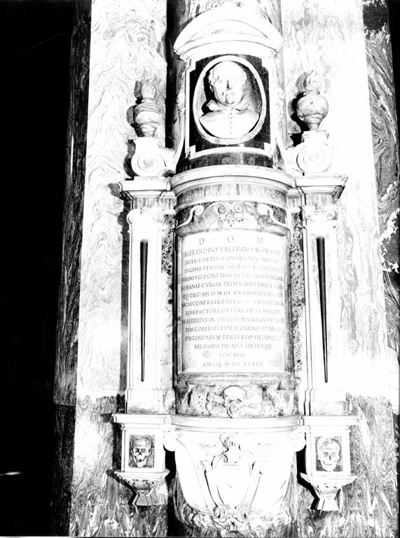 monumento funebre - ambito romano (sec. XVII)